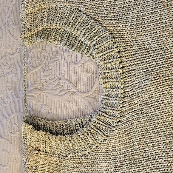 DINA Short Sleeve Sweater One Size - Picture 3 of 16